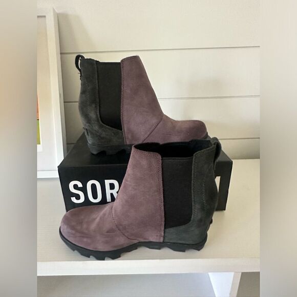 Purple Sorel Joan of Arctic Wedge Boots - Picture 2 of 10